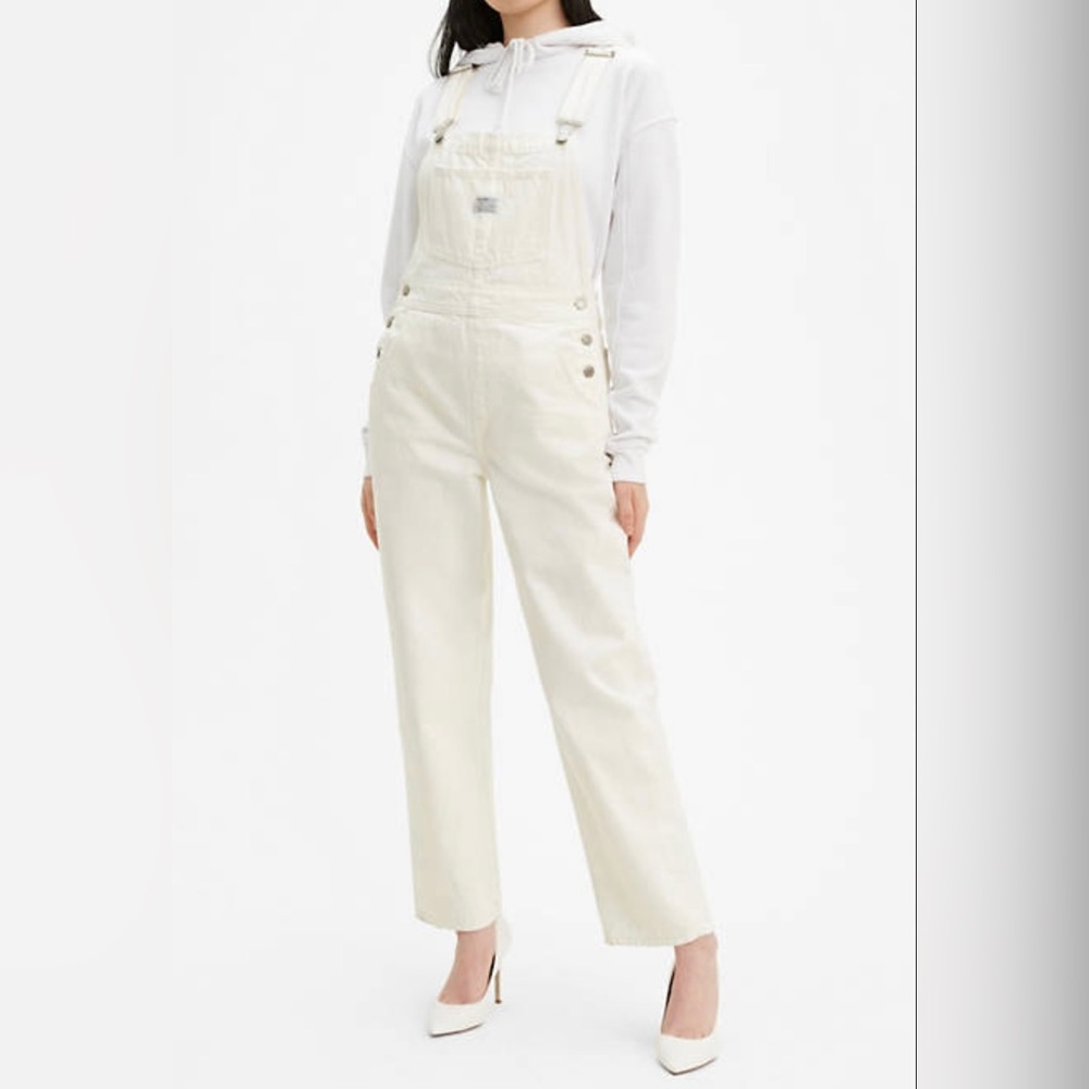 NWT Levi’s Strauss Jean jumpsuit